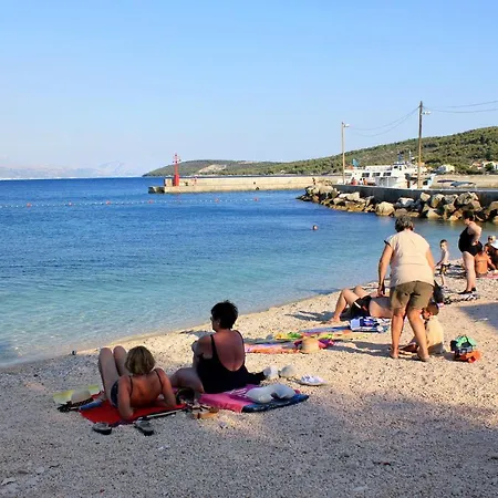Lejlighed With Parking Space Slatine, Ciovo - 16732 Slatine