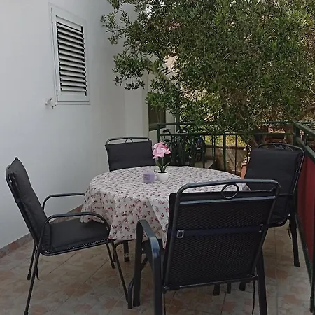 With Parking Space Slatine, Ciovo - 16732 Lejlighed Slatine